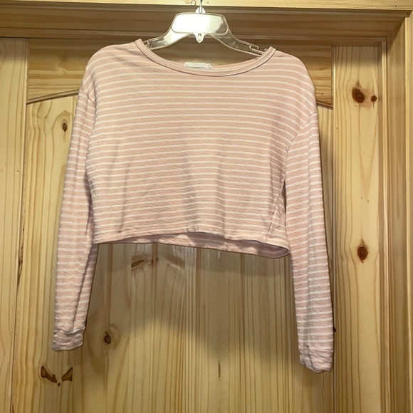 Light Pink and White Striped Crop Long Sleeve - Picture 2 of 3